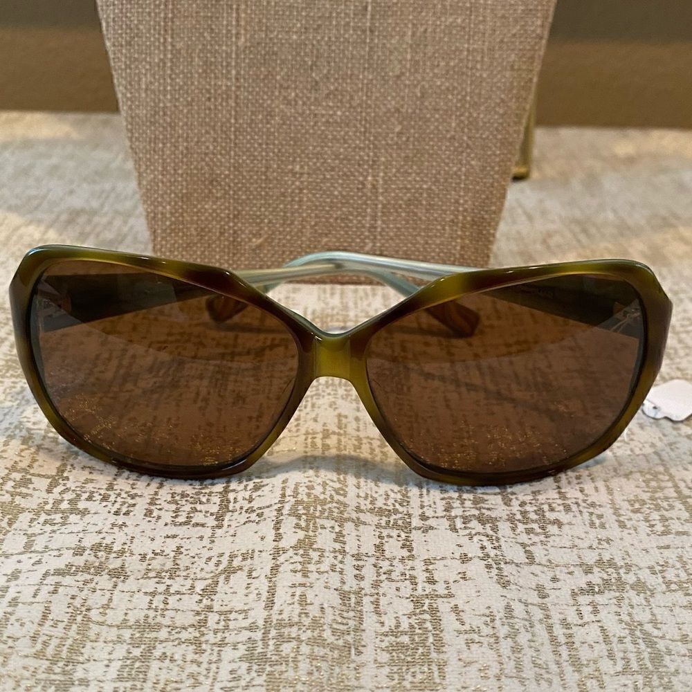 Paul Smith Women's Brown Tortoise Havana Designer Sunglasses PS-366. NWOT